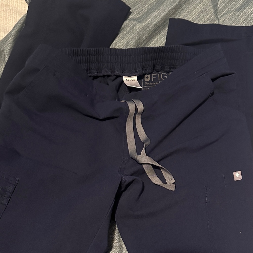 Figs Women's Navy Straight Leg Pants